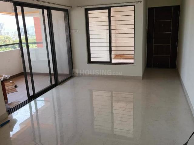 2 BHK Apartment in Hadapsar for rent Pune. The reference number is 20567621