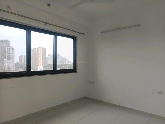 2 BHK Apartment in Hadapsar for rent Pune. The reference number is 20530165