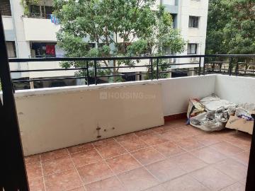 2 BHK Apartment in Hadapsar for rent Pune. The reference number is 20536531