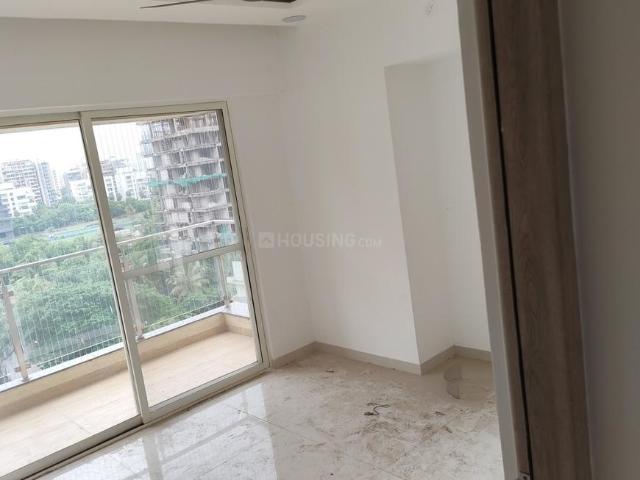 2 BHK Apartment in Hadapsar for rent Pune. The reference number is 20644908