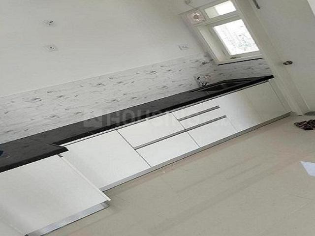 2 BHK Apartment in Hadapsar for rent Pune. The reference number is 20645266