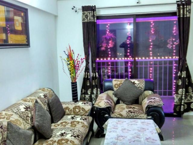 2 BHK Apartment in Hadapsar for rent Pune. The reference number is 20689038