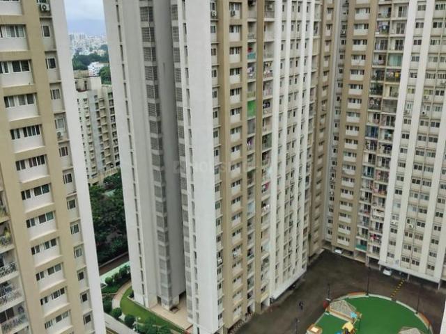 2 BHK Apartment in Hadapsar for rent Pune. The reference number is 20692553