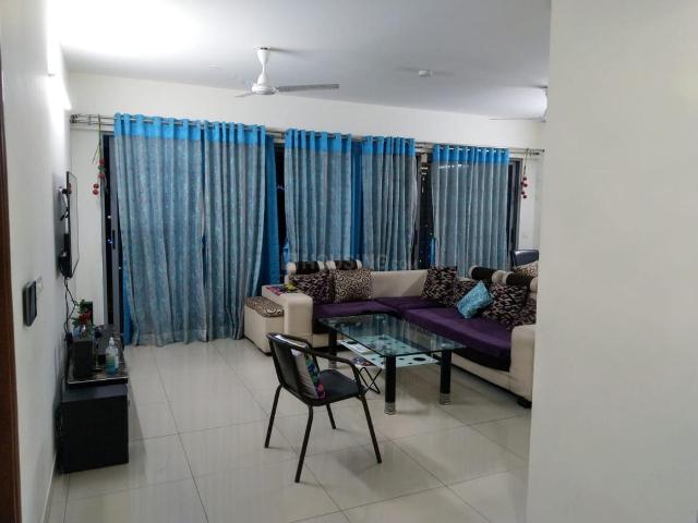 2 BHK Apartment in Hadapsar for rent Pune. The reference number is 20695780