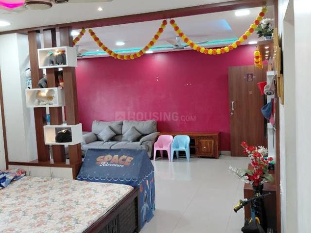 2 BHK Apartment in Hadapsar for rent Pune. The reference number is 20606718