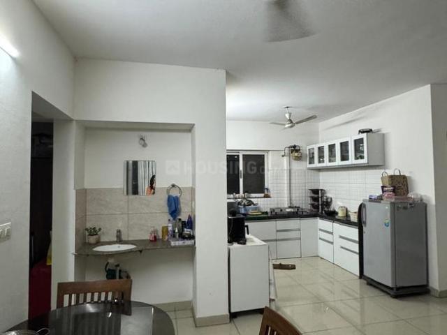 2 BHK Apartment in Hadapsar for rent Pune. The reference number is 20626252