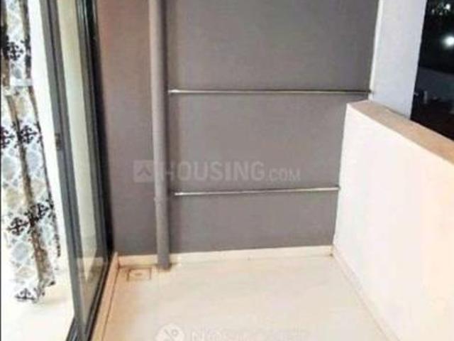 2 BHK Apartment in Hadapsar for rent Pune. The reference number is 20637569