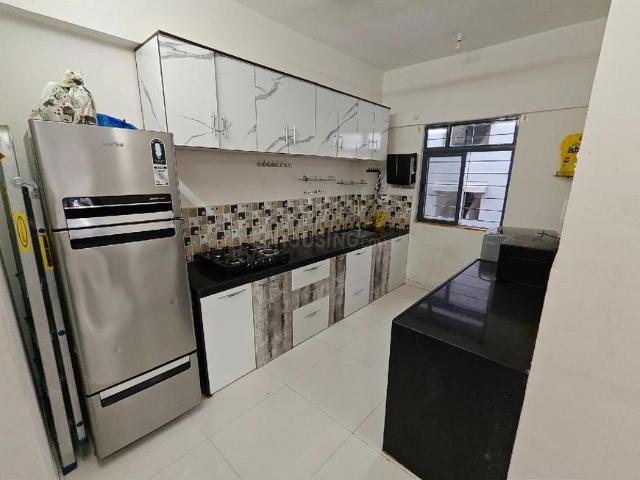 2 BHK Apartment in Hadapsar for rent Pune. The reference number is 20784398