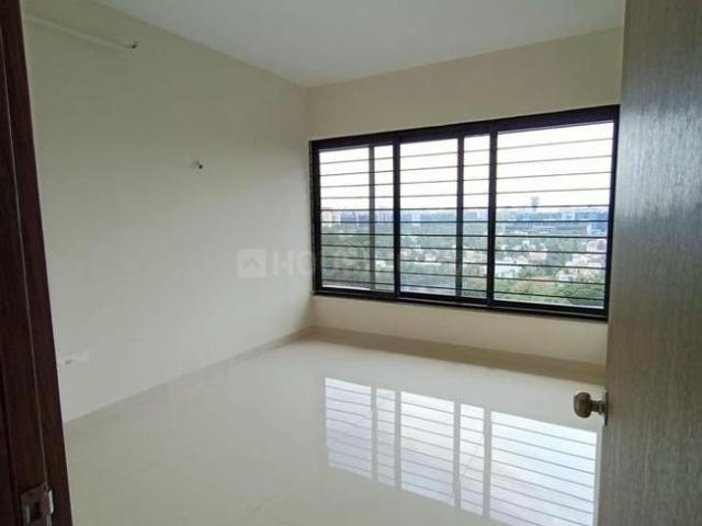 2 BHK Apartment in Hadapsar for rent Pune. The reference number is 20731685