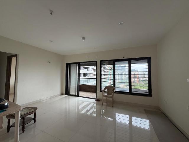 2 BHK Apartment in Hadapsar for rent Pune. The reference number is 20735660