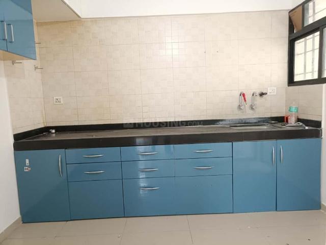 2 BHK Apartment in Hadapsar for rent Pune. The reference number is 20861556