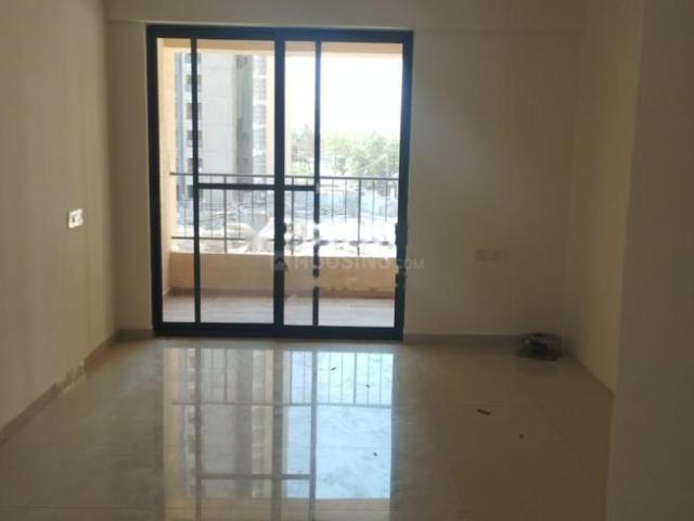 2 BHK Apartment in Hadapsar for rent Pune. The reference number is 20863815