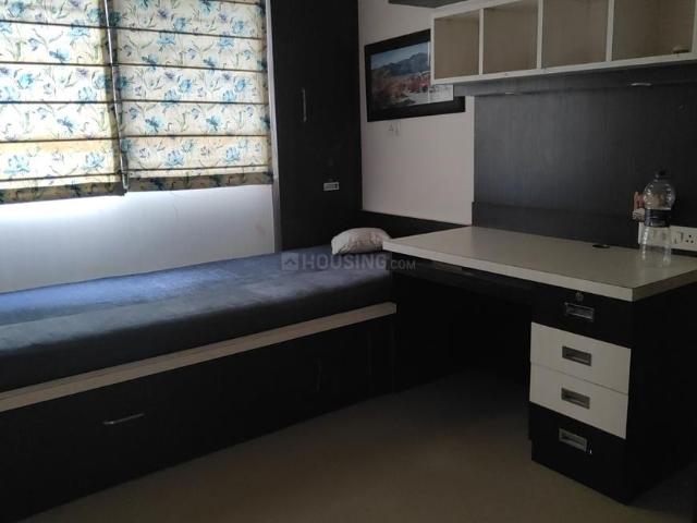 2 BHK Apartment in Hadapsar for rent Pune. The reference number is 20868808