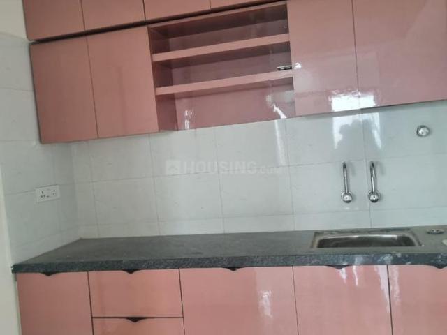 2 BHK Apartment in Hadapsar for rent Pune. The reference number is 20876799