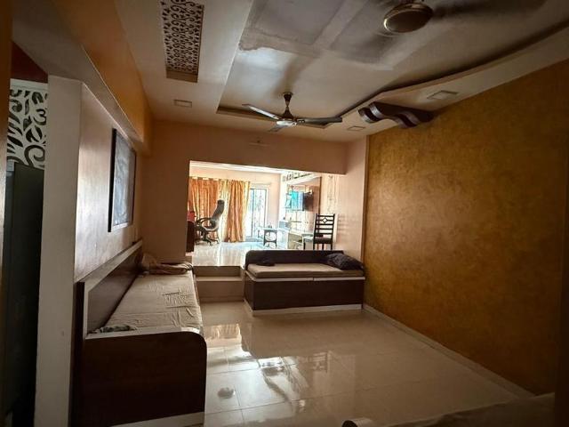 2 BHK Apartment in Hadapsar for rent Pune. The reference number is 20983933