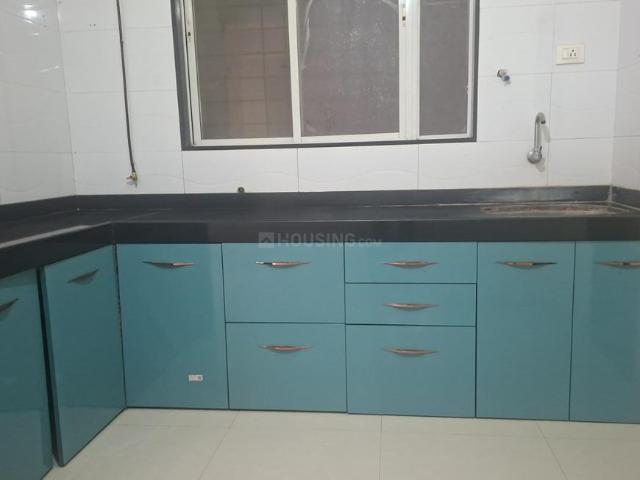2 BHK Apartment in Hadapsar for rent Pune. The reference number is 21045850