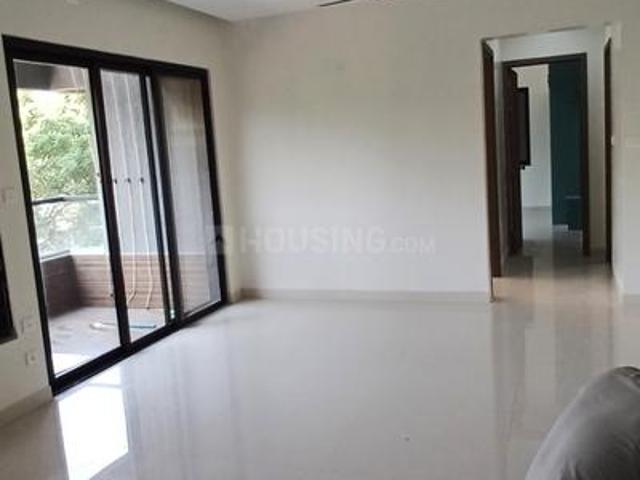 2 BHK Apartment in Hadapsar for rent Pune. The reference number is 21007217