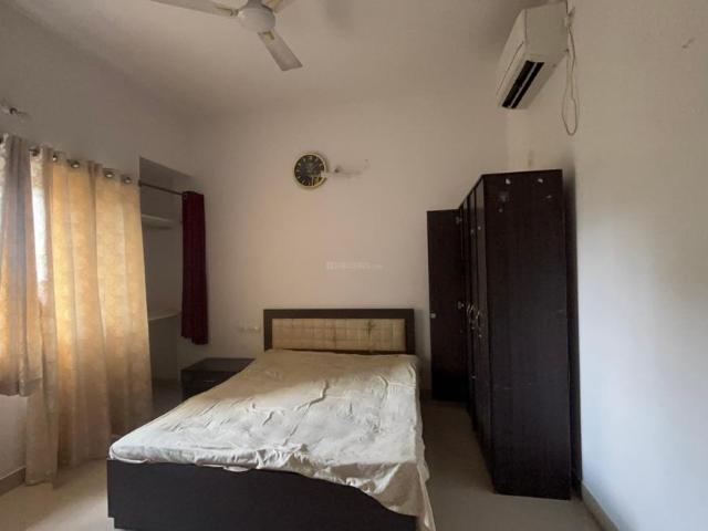 2 BHK Apartment in Hadapsar for rent Pune. The reference number is 21037774