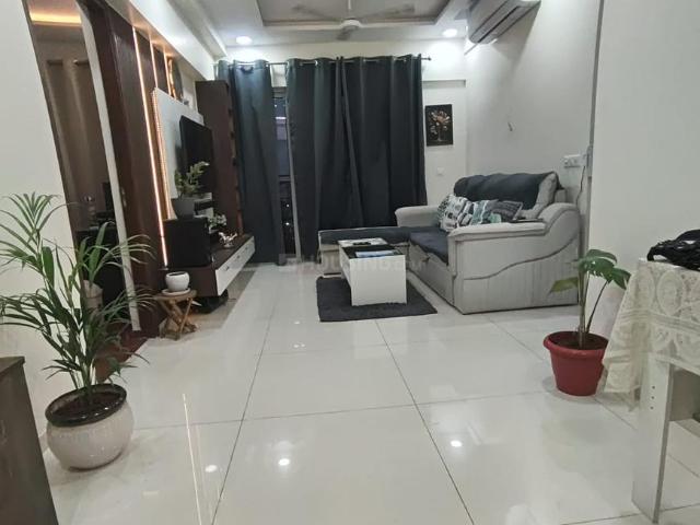 2 BHK Apartment in Hadapsar for rent Pune. The reference number is 21144606