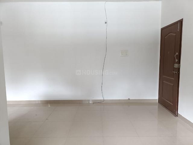 2 BHK Apartment in Hadapsar for rent Pune. The reference number is 21153119