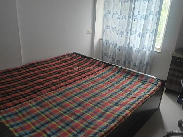 2 BHK Apartment in Hadapsar for rent Pune. The reference number is 21178880
