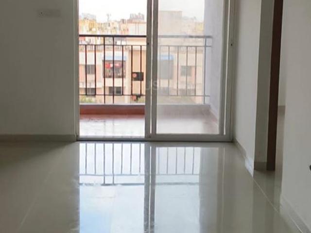 2 BHK Apartment in Hadapsar for rent Pune. The reference number is 21197249