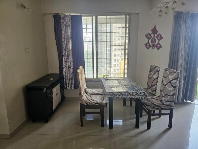 2 BHK Apartment in Hadapsar for rent Pune. The reference number is 21365281