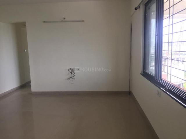 2 BHK Apartment in Hadapsar for resale Pune. The reference number is 19502421