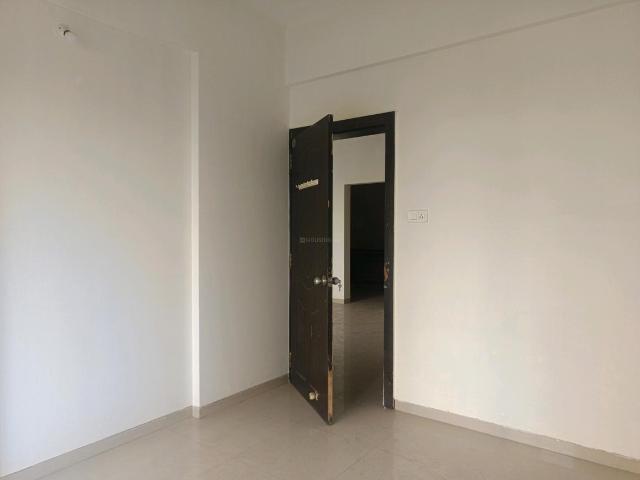 2 BHK Apartment in Hadapsar for resale Pune. The reference number is 19689780