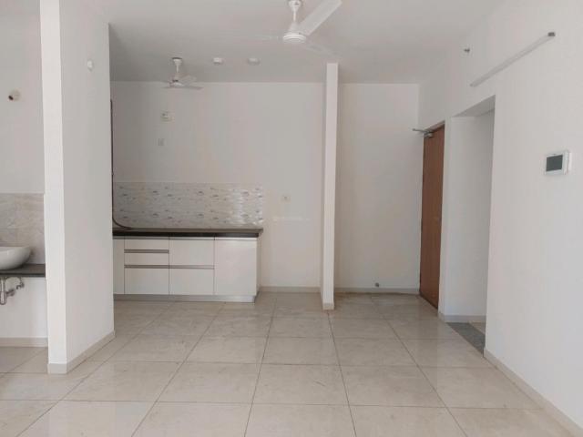 2 BHK Apartment in Hadapsar for resale Pune. The reference number is 19885891