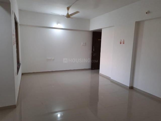 2 BHK Apartment in Hadapsar for resale Pune. The reference number is 20429827