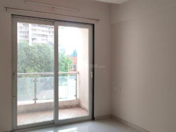 2 BHK Apartment in Hadapsar for resale Pune. The reference number is 20569685