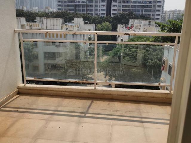 2 BHK Apartment in Hadapsar for resale Pune. The reference number is 20847599