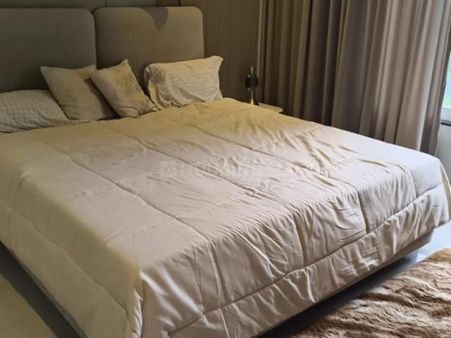 2 BHK Apartment in Hadapsar for resale Pune. The reference number is 20864976
