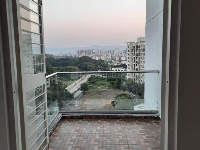 2 BHK Apartment in Hadapsar for resale Pune. The reference number is 20999982