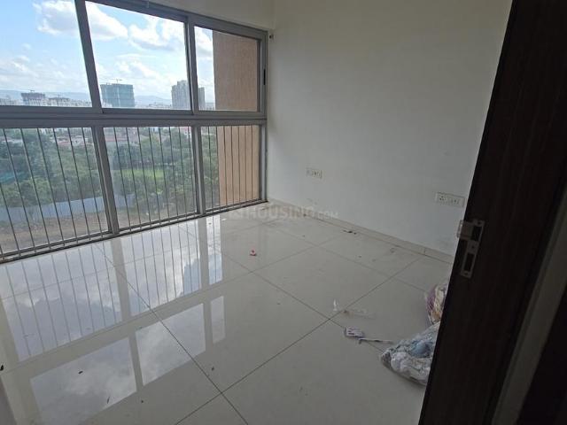 2 BHK Apartment in Hadapsar for resale Pune. The reference number is 21029318