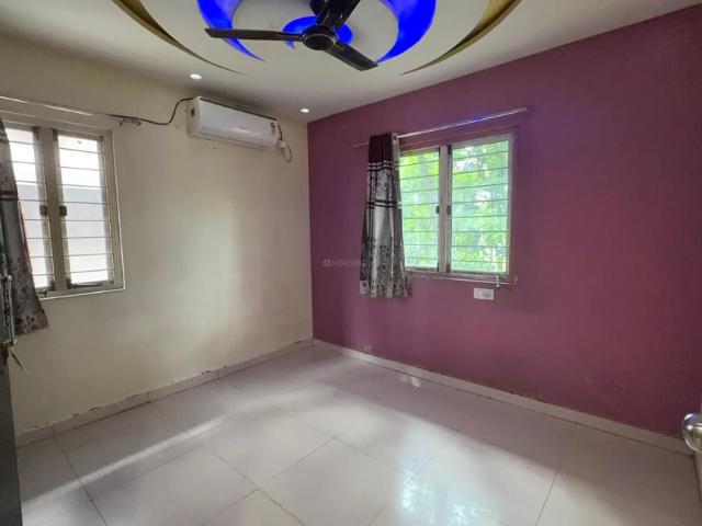 2 BHK Apartment in Hadapsar for resale Pune. The reference number is 21140111