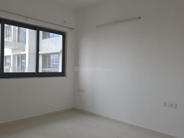 2 BHK Apartment in Hadapsar for resale Pune. The reference number is 21152710