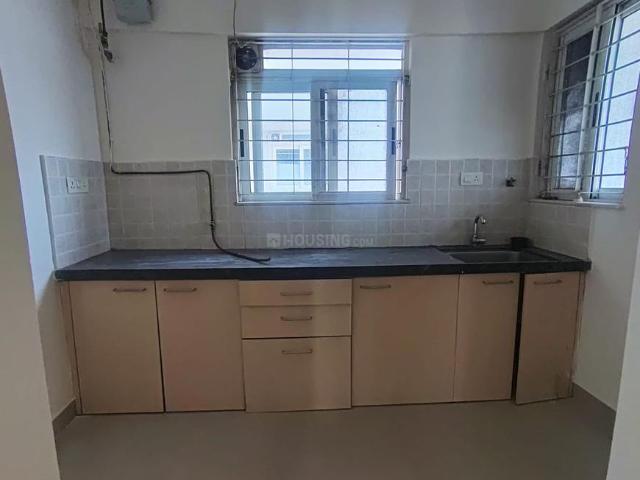 2 BHK Apartment in Hadapsar for resale Pune. The reference number is 21164034