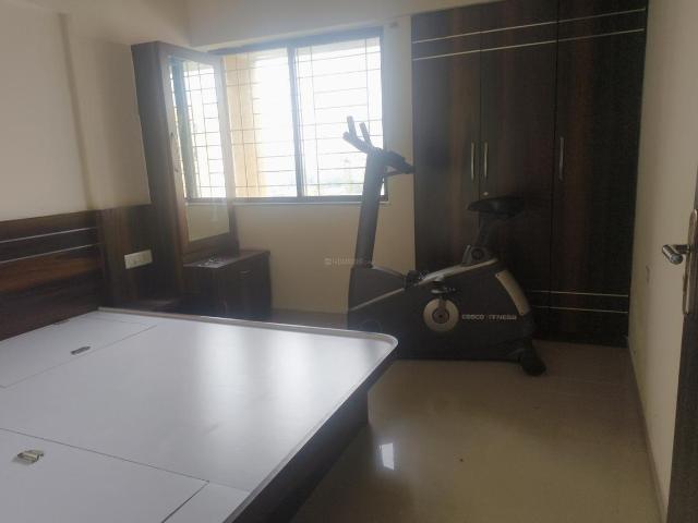 2 BHK Apartment in Hadapsar for resale Pune. The reference number is 21179785