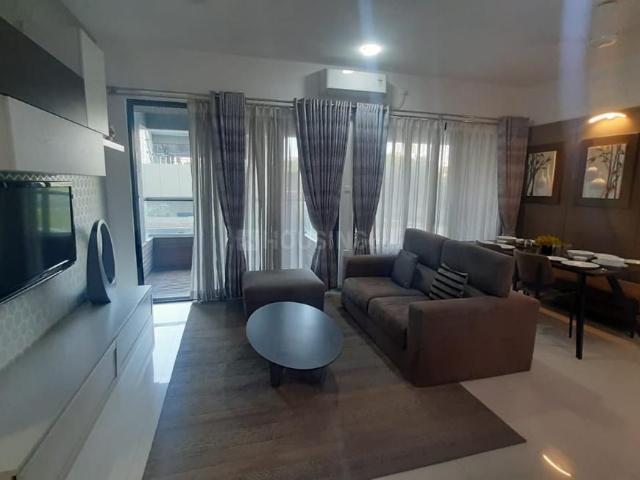 2 BHK Apartment in Hadapsar for resale Pune. The reference number is 21171383