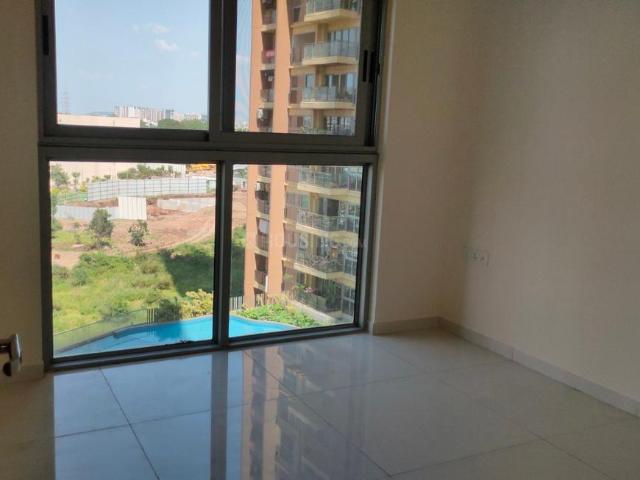 2 BHK Apartment in Hadapsar for resale Pune. The reference number is 21197600