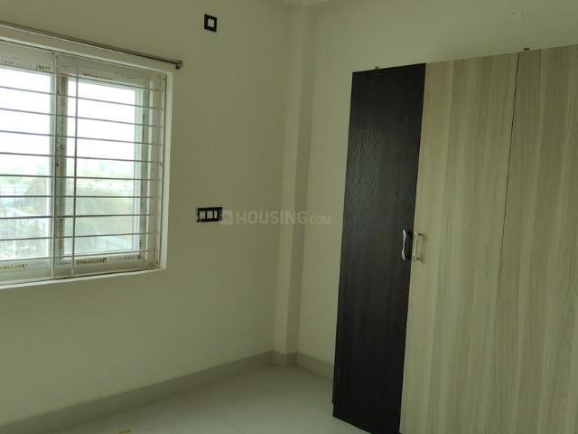 2 BHK Apartment in Hafeezpet for rent Hyderabad. The reference number is 19623989