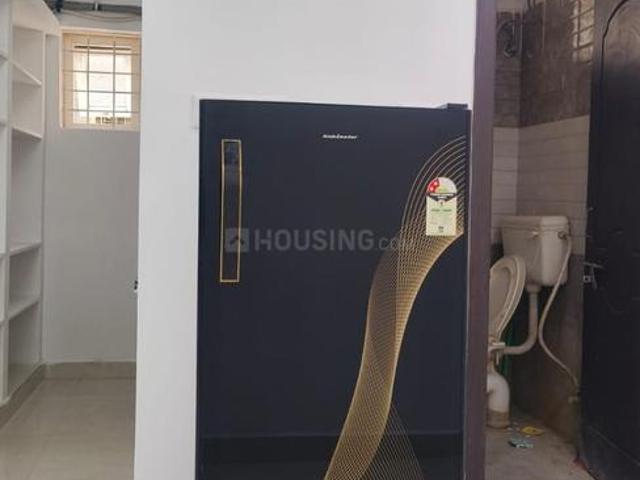 2 BHK Apartment in Hafeezpet for rent Hyderabad. The reference number is 21285036