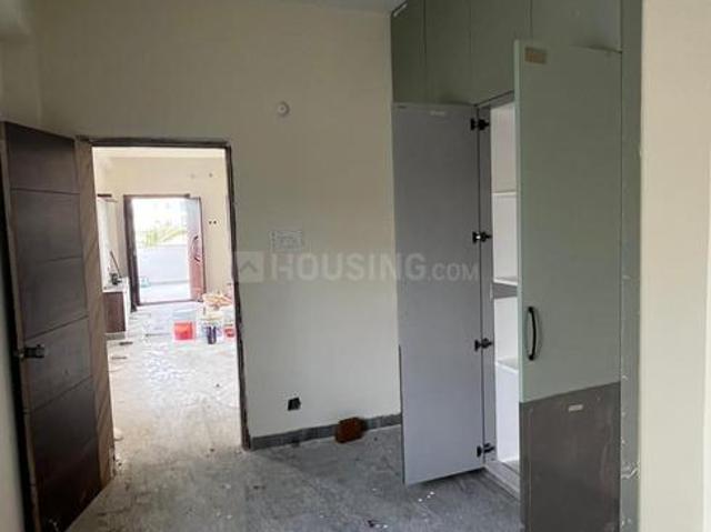 2 BHK Apartment in Hafeezpet for rent Hyderabad. The reference number is 21332978