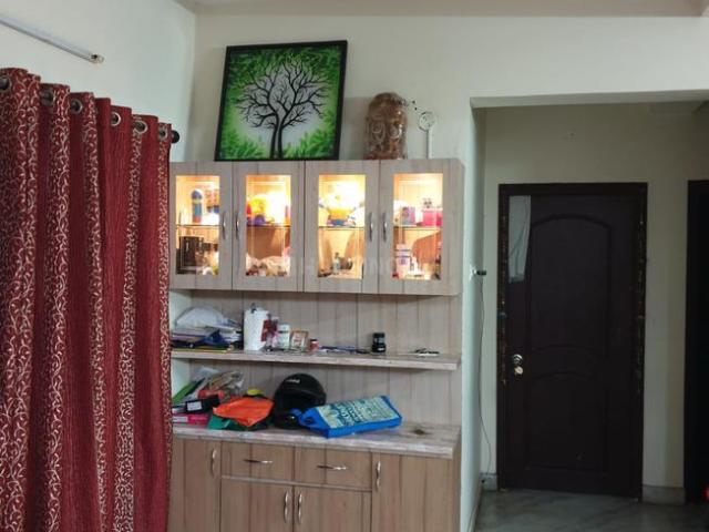 2 BHK Apartment in Hafeezpet for resale Hyderabad. The reference number is 14956255
