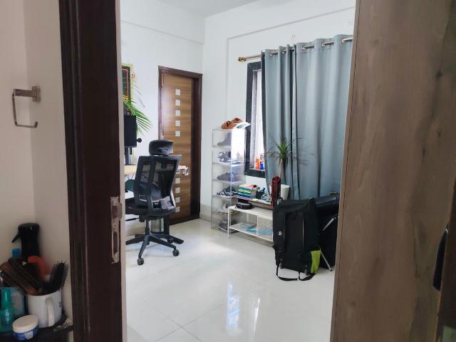 2 BHK Apartment in Halasuru for rent Bengaluru. The reference number is 21057222
