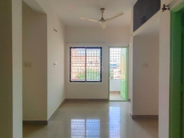 2 BHK Apartment in Halasuru for rent Bengaluru. The reference number is 21050907
