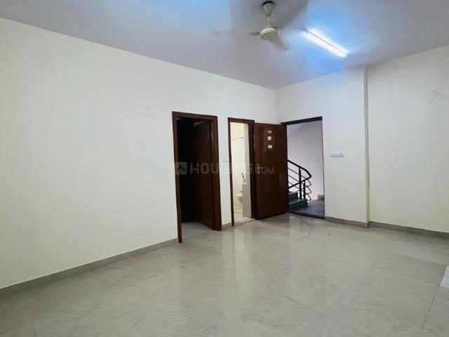 2 BHK Apartment in Halasuru for rent Bengaluru. The reference number is 21167927