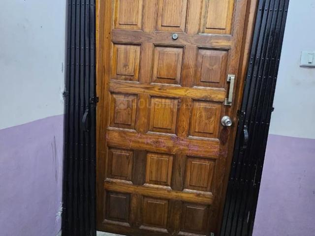 2 BHK Apartment in Haldirams for rent Kolkata. The reference number is 20403274